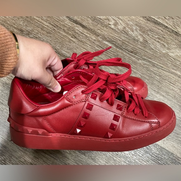 Valentino Rockstud sneaker - Picture 2 of 2